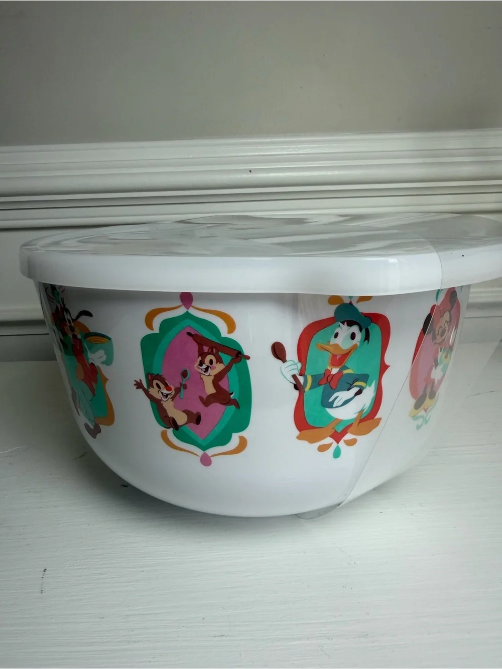 Disney Parks Mickey Mouse and Friends Bowl with Lid New With Tag Mousewares
